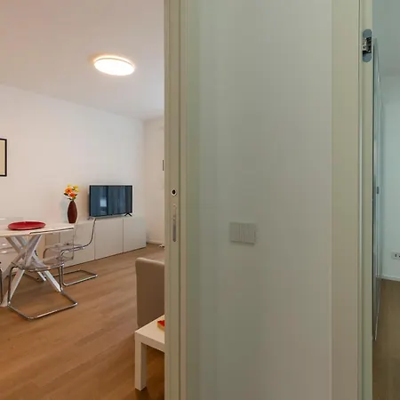 Nolo Town Luxury Place Apartman *